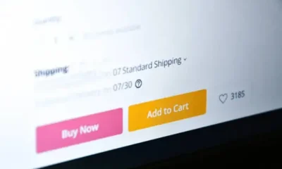 ecommerce website header react